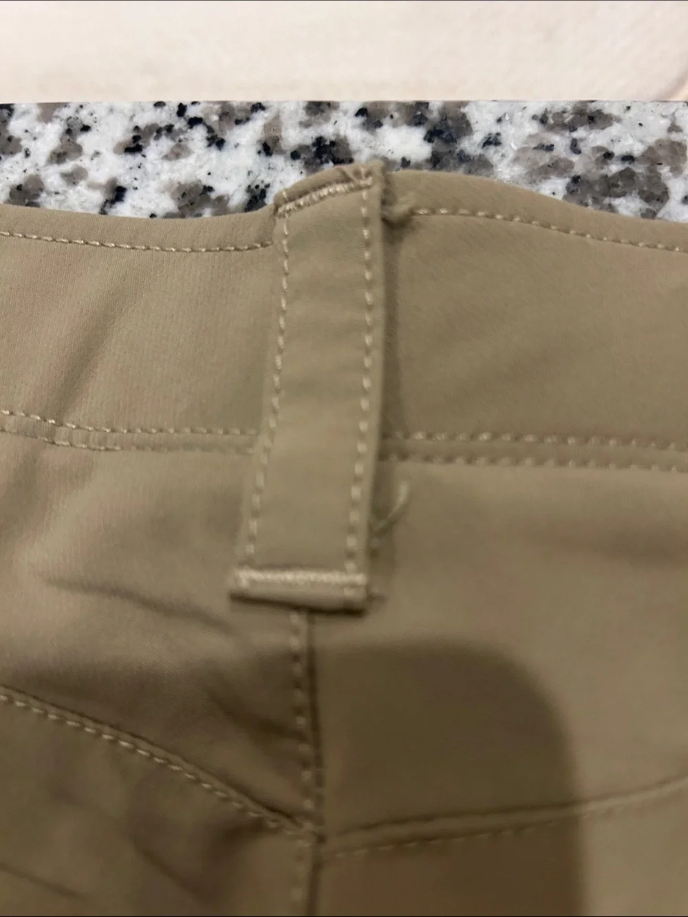 Men's Under Armour Khaki Tan Performance Golf Shorts 38
